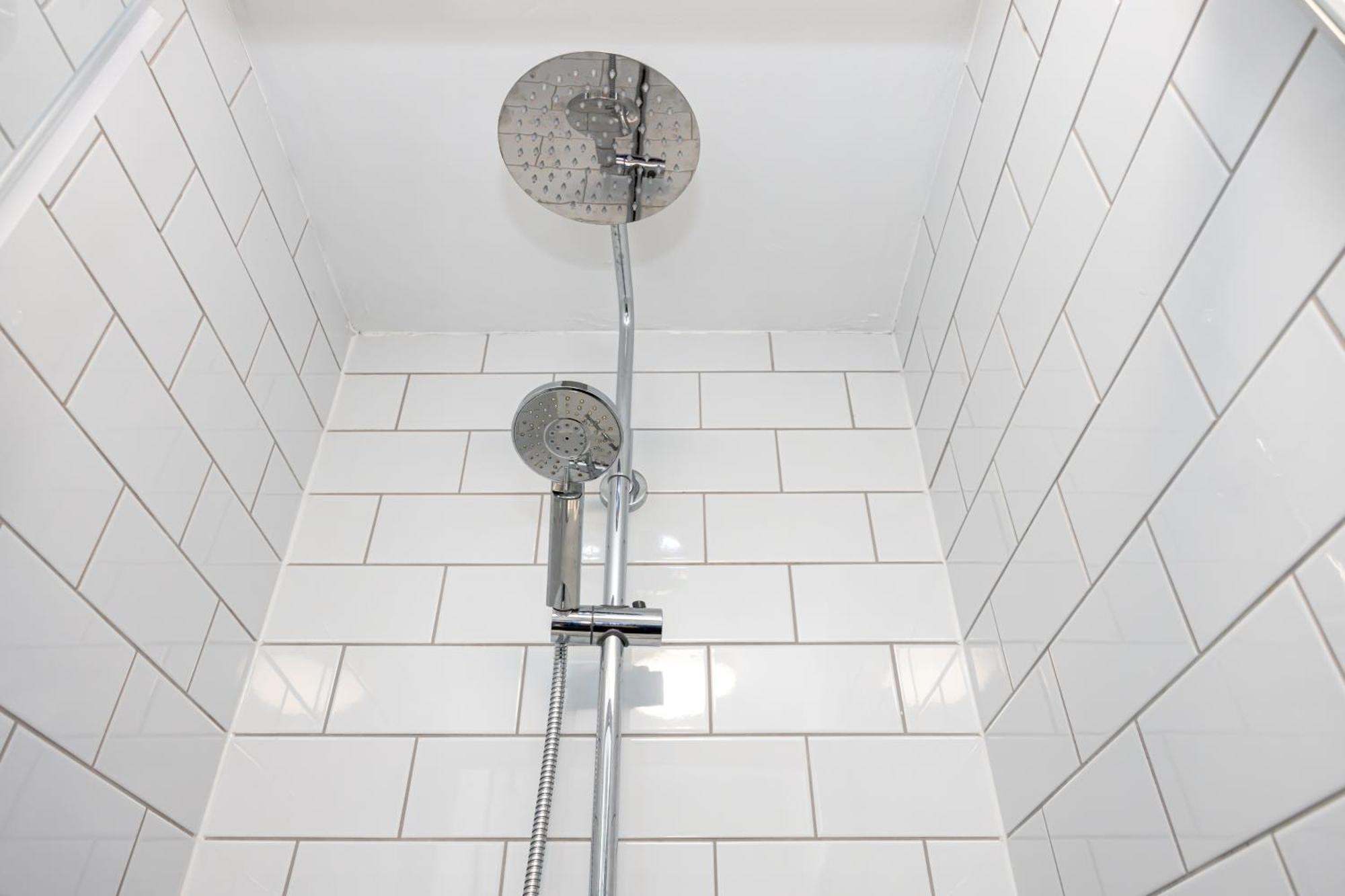 Apartment 2 Ensuite Bed Near Shops Denton (Tameside)